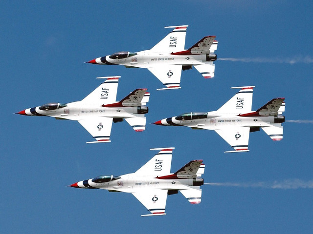 Jets formation smoke blue sky free wallpaper - medium preview image