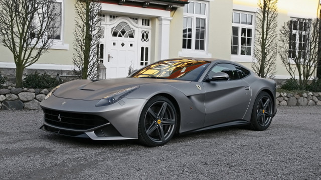 Silver sports car house white free wallpaper - medium preview image