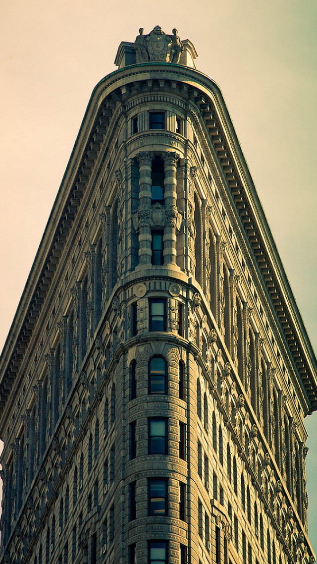 Tall building clock sky background #5 free wallpaper - medium preview image