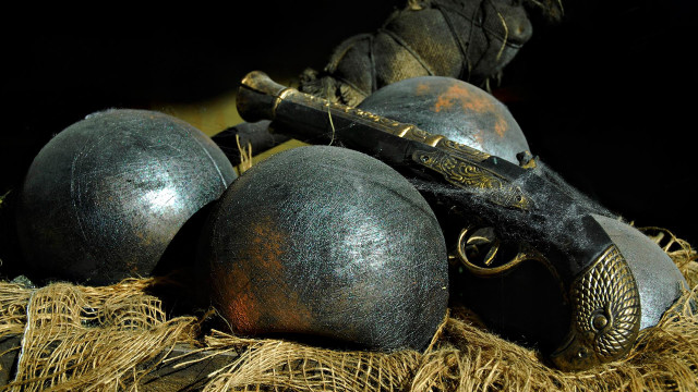Helmets sword hay black background free wallpaper - medium preview image