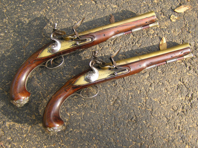 Two guns chain lighter rococo free wallpaper - medium preview image