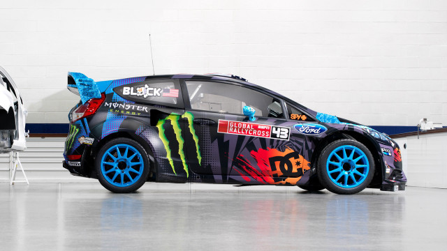 Car monster design garage stairs free wallpaper - medium preview image