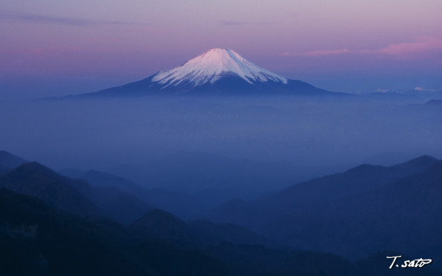 Snowy mountain dusk pink sky #3 free wallpaper - medium preview image