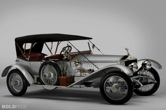 Old model car black top free wallpaper - medium preview image