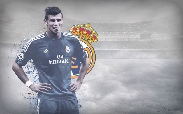 Man soccer ball crown field free wallpaper - medium preview image