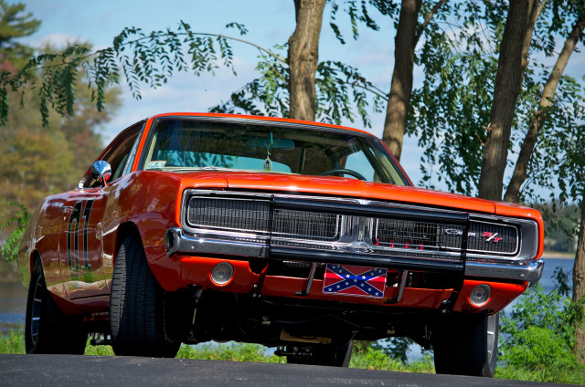 Red car british flag bumper free wallpaper - medium preview image