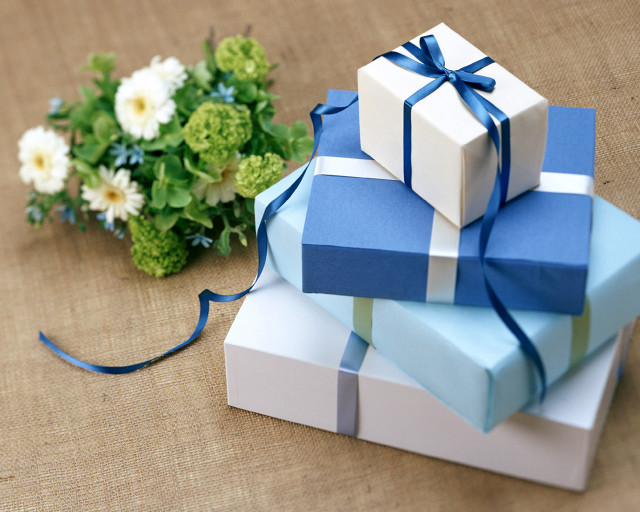 Gift boxes flowers tablecloth blue free wallpaper - medium preview image