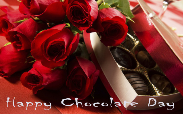 Box of chocolates and roses free wallpaper - medium preview image