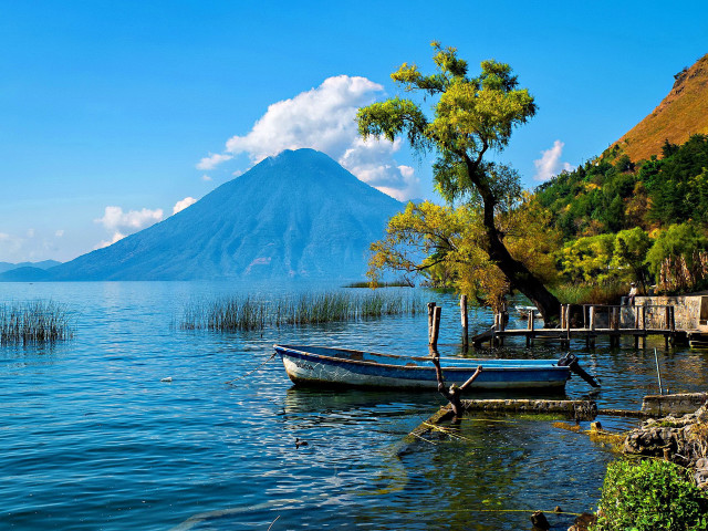 Boat mountain dock tree lake free wallpaper - medium preview image