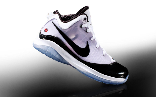 Shoes black white surface reflection free wallpaper - medium preview image