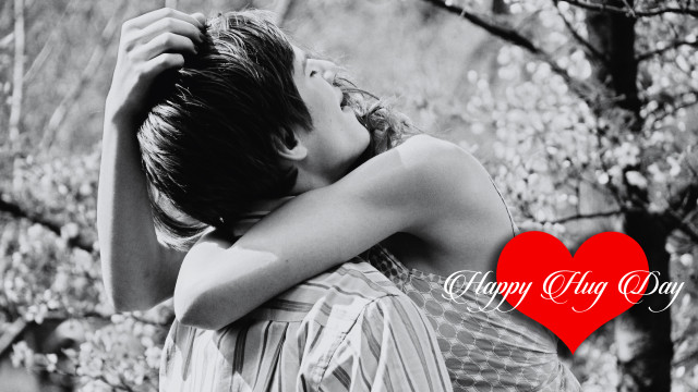 Woman hugging man heart sign free wallpaper - medium preview image