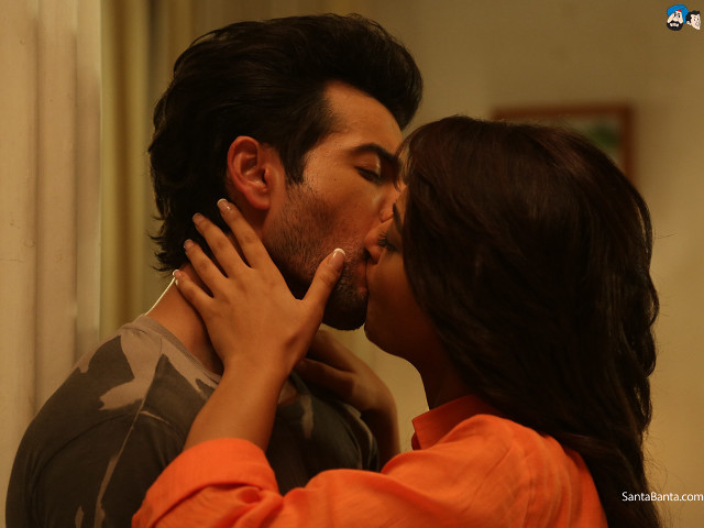 Man woman kissing room mirror free wallpaper - medium preview image