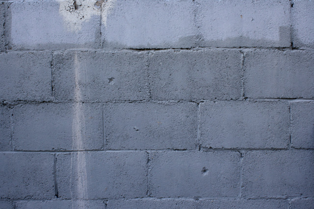 Brick wall white line stop free wallpaper - medium preview image