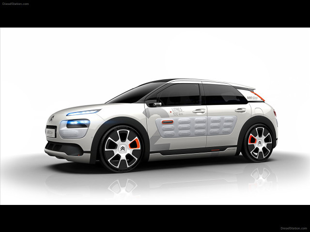 White car orange rims reflection free wallpaper - medium preview image