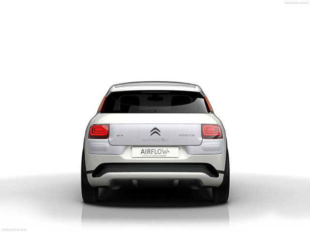 White car studio shot background free wallpaper - medium preview image