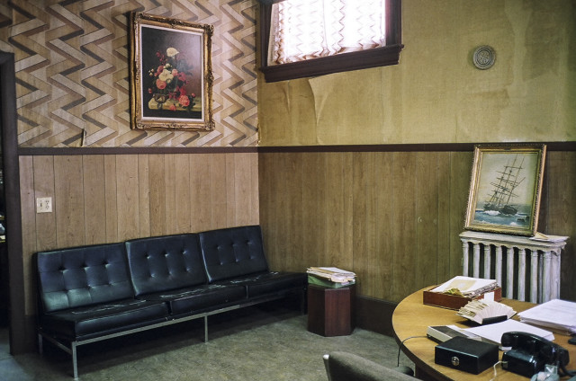Room couch interior furniture comfortable free wallpaper - medium preview image