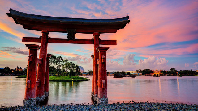 Large red gate lake green free wallpaper - medium preview image