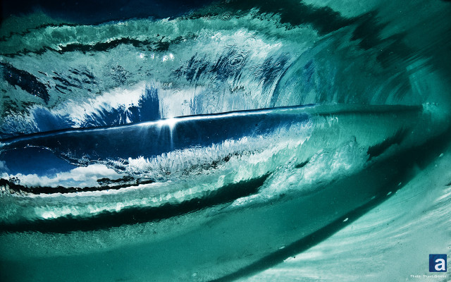 Close up ocean wave blue free wallpaper - medium preview image