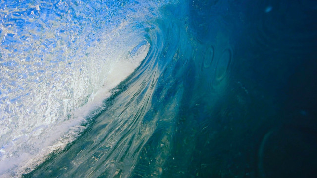 Wave breaking blue white bubbles free wallpaper - medium preview image