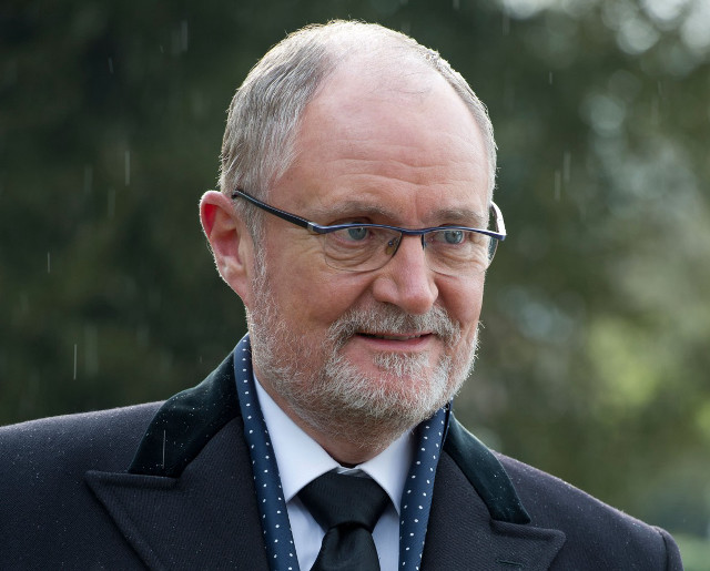 Bald bearded man suit tie free wallpaper - medium preview image