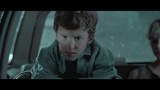 Boy sitting car surprised backseat free wallpaper - medium preview image