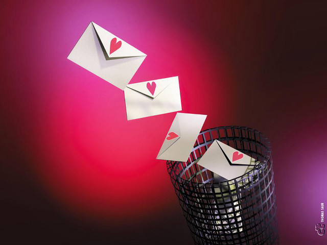 Basket envelopes flying red background free wallpaper - medium preview image