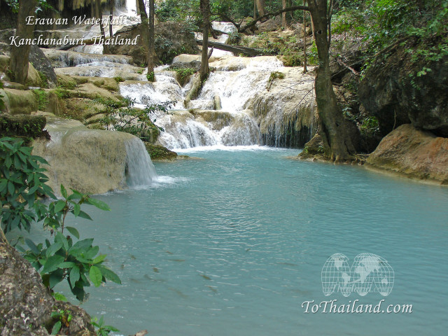 Small waterfall blue pool forest free wallpaper - medium preview image