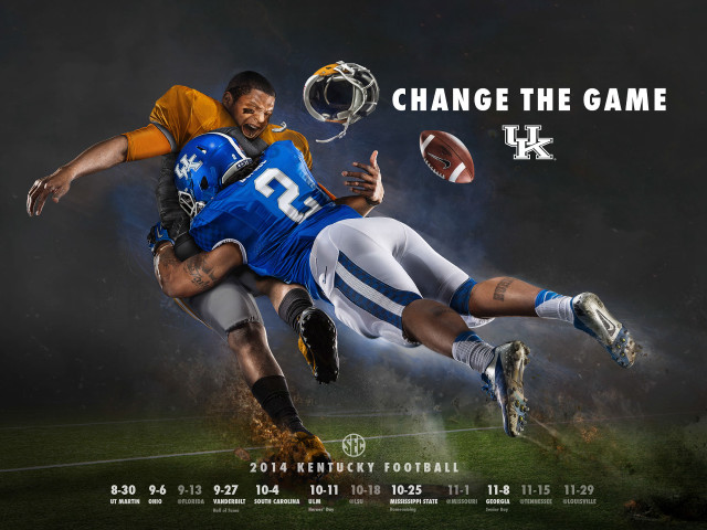 Football player jumping catch running free wallpaper - medium preview image