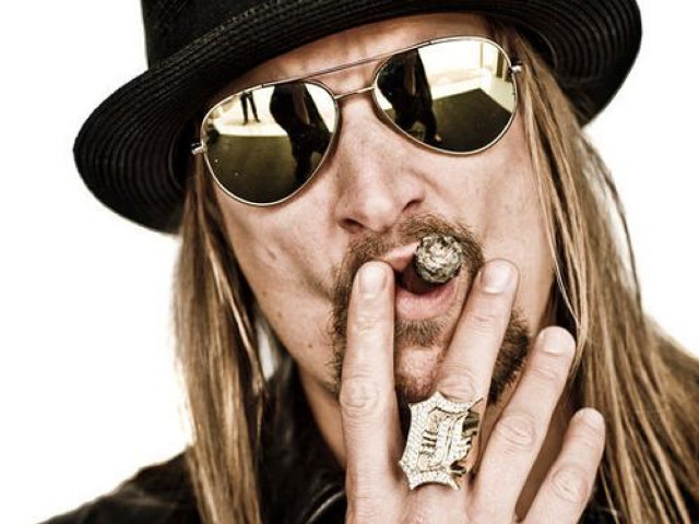 Man long hair hat sunglasses free wallpaper - medium preview image