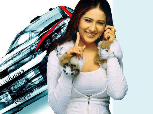 Woman holding car blue eyes free wallpaper - medium preview image