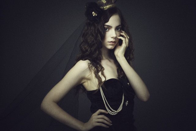 Woman black dress cell phone #7 free wallpaper - medium preview image