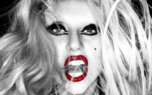 Blonde woman popart redlips monochrome free wallpaper - medium preview image