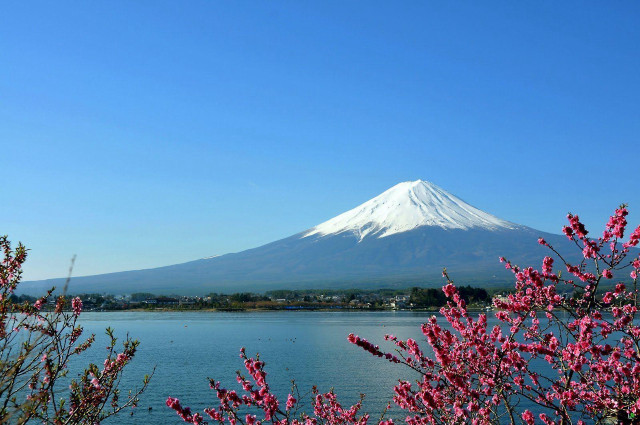 Mountain lake cherry blossoms ukiyo free wallpaper - medium preview image