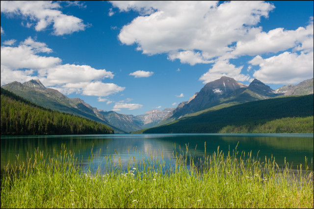 Lake mountains grass blue sky free wallpaper - medium preview image