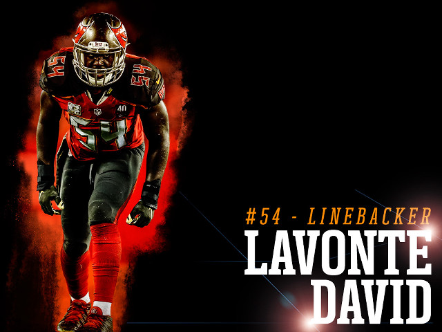 Football player running ball lavanti free wallpaper - medium preview image