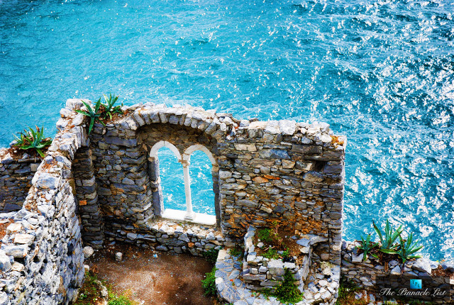 Stone wall window ocean rock free wallpaper - medium preview image
