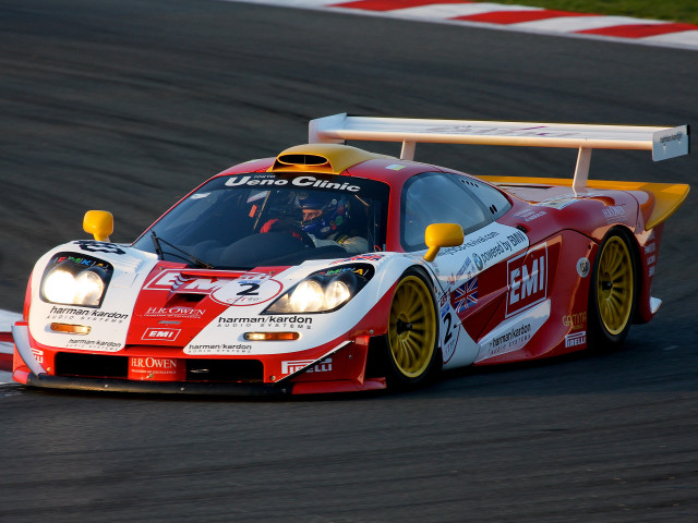 Race car track yellow light free wallpaper - medium preview image