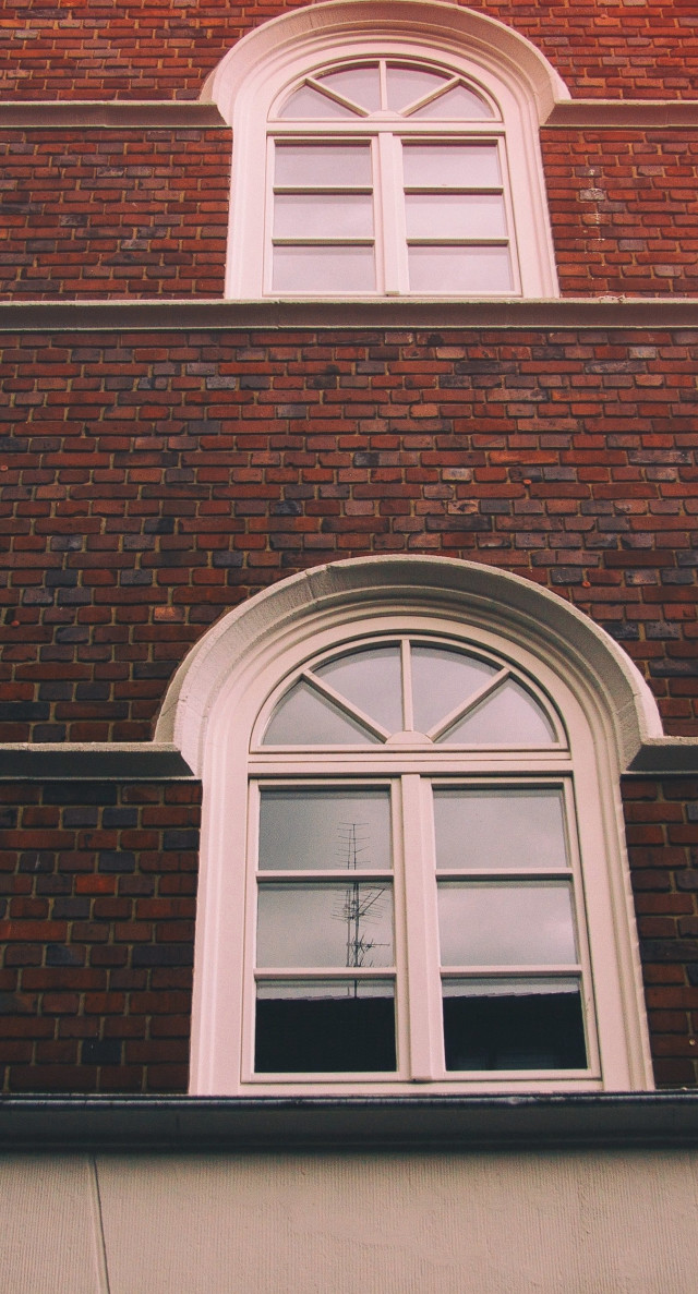 Clock brick building tower tree free wallpaper - medium preview image