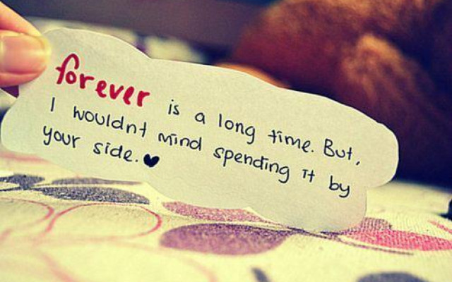 Person holding paper message love free wallpaper - medium preview image