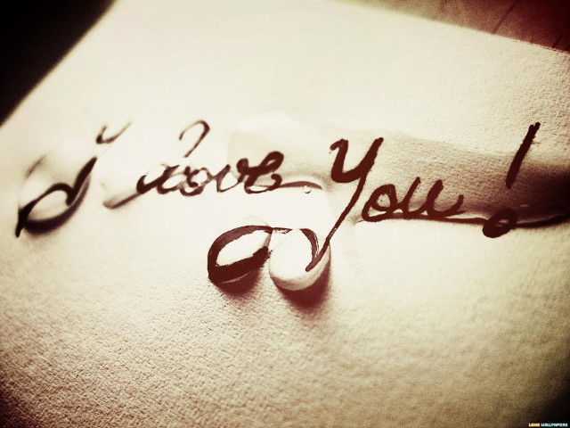 Close up i love you free wallpaper - medium preview image