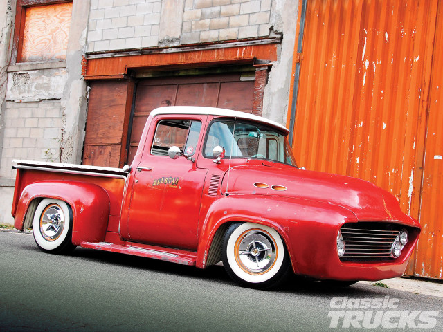 Red truck building red door free wallpaper - medium preview image