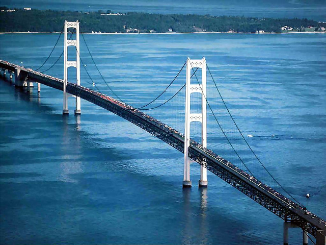 Long bridge water town background free wallpaper - medium preview image