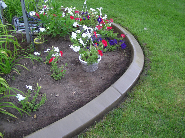 Garden flowers bench grass bed free wallpaper - medium preview image