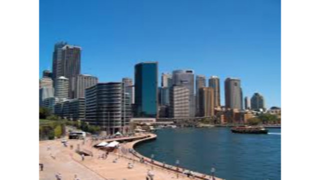 City skyline river boat people free wallpaper - medium preview image