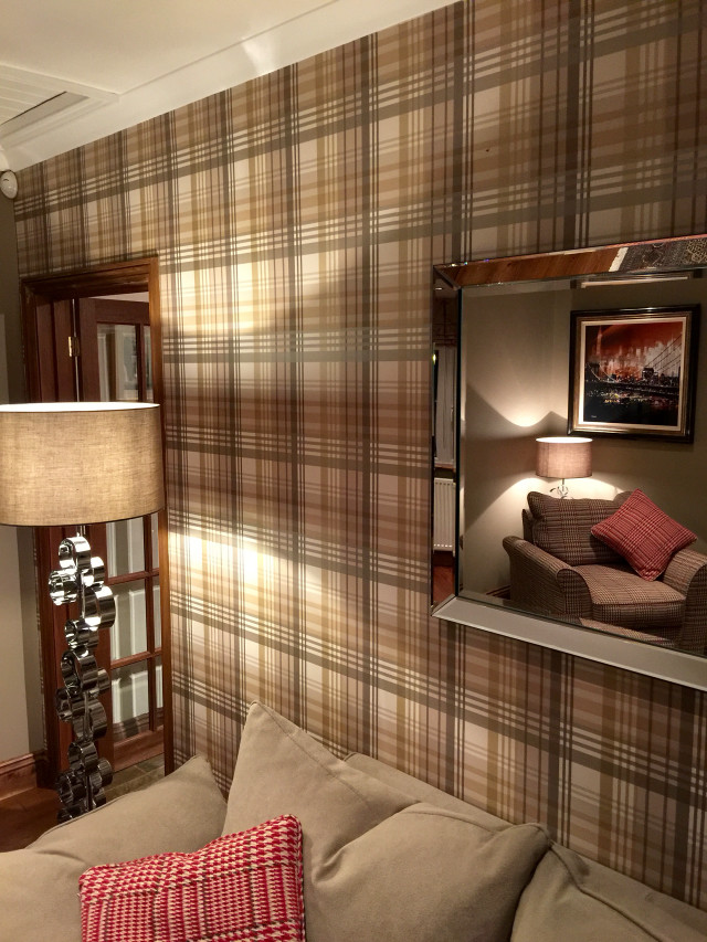 Living room couch lamp corner free wallpaper - medium preview image