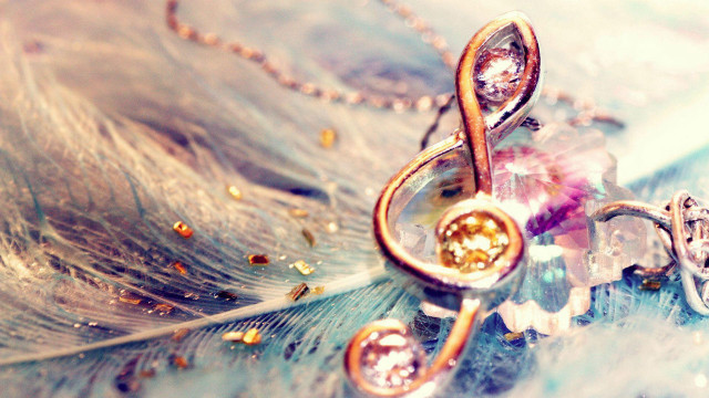 Musical note feather diamond necklace #2 free wallpaper - medium preview image