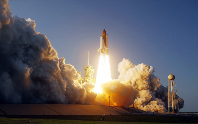 Rocket launch smoke billowing sky #3 free wallpaper - medium preview image