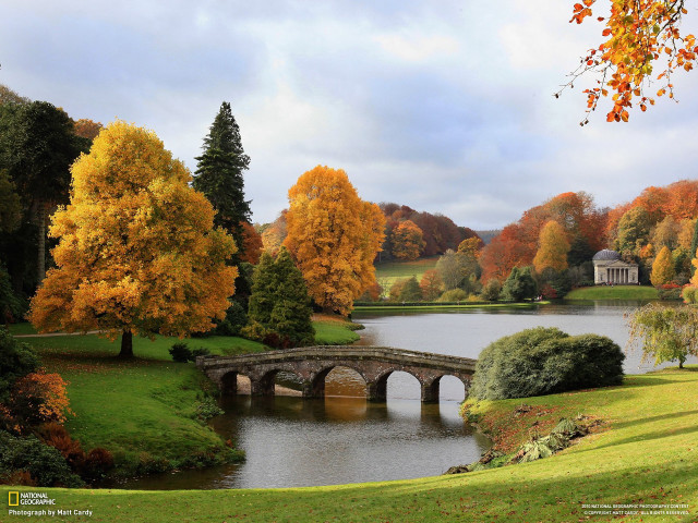 Bridge lake autumn foliage clock free wallpaper - medium preview image