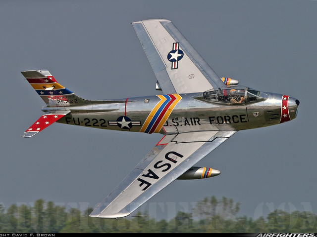 Silver airplane red contrast flying free wallpaper - medium preview image