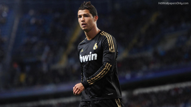 Man black uniform playing soccer free wallpaper - medium preview image